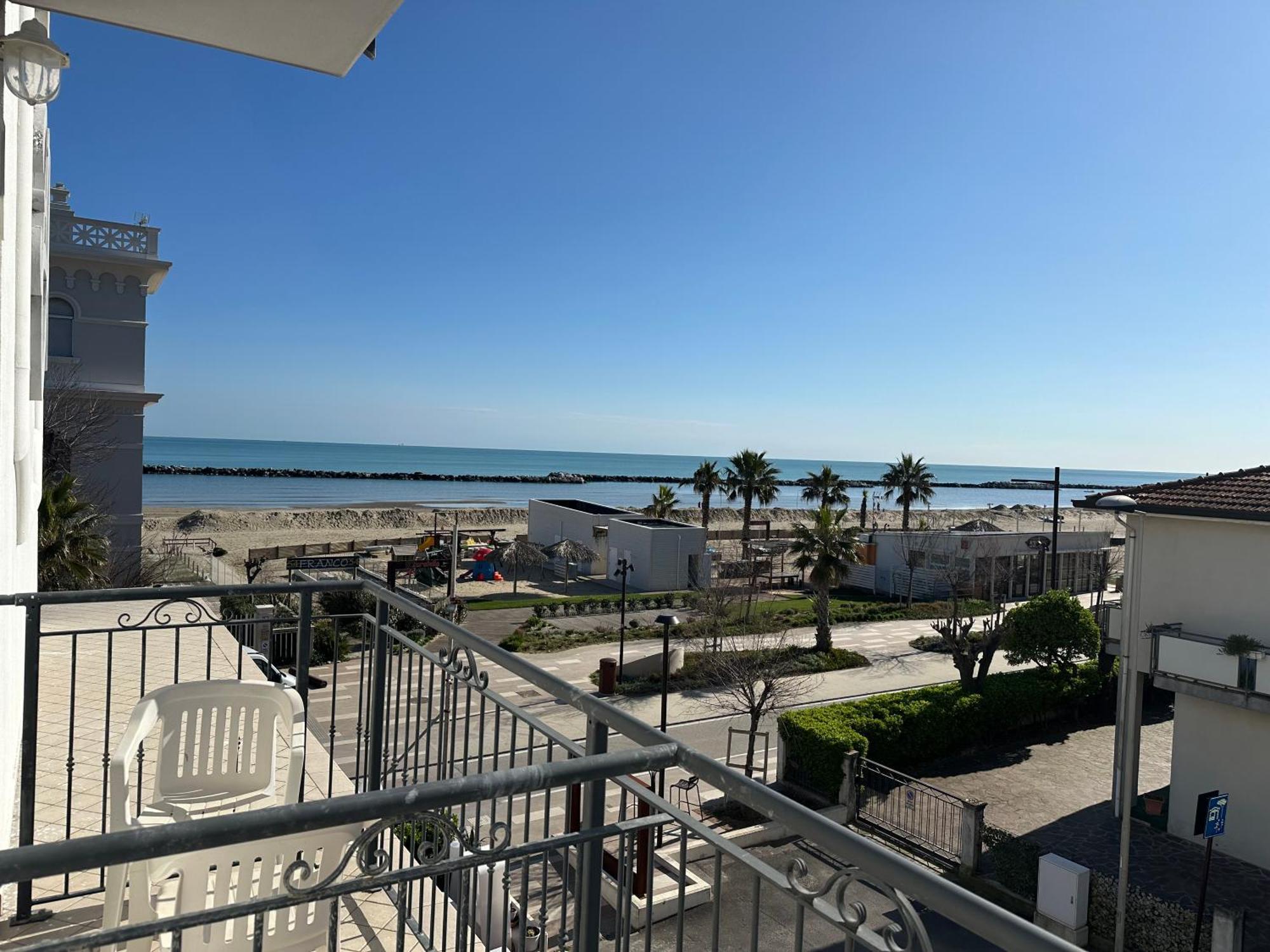 Hotel Alcazar Rimini Exterior photo